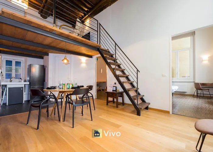 Vivo - Aquarium 3', 2br, Ac, Wifi, Center * ג'נובה